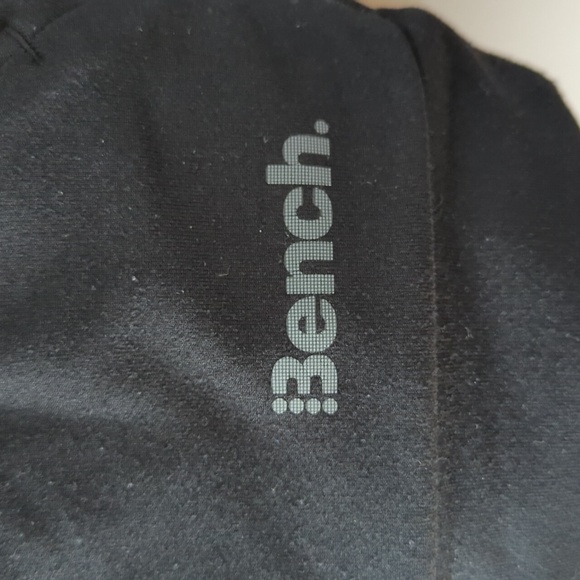 Bench sweater in black - M - Picture 3 of 6